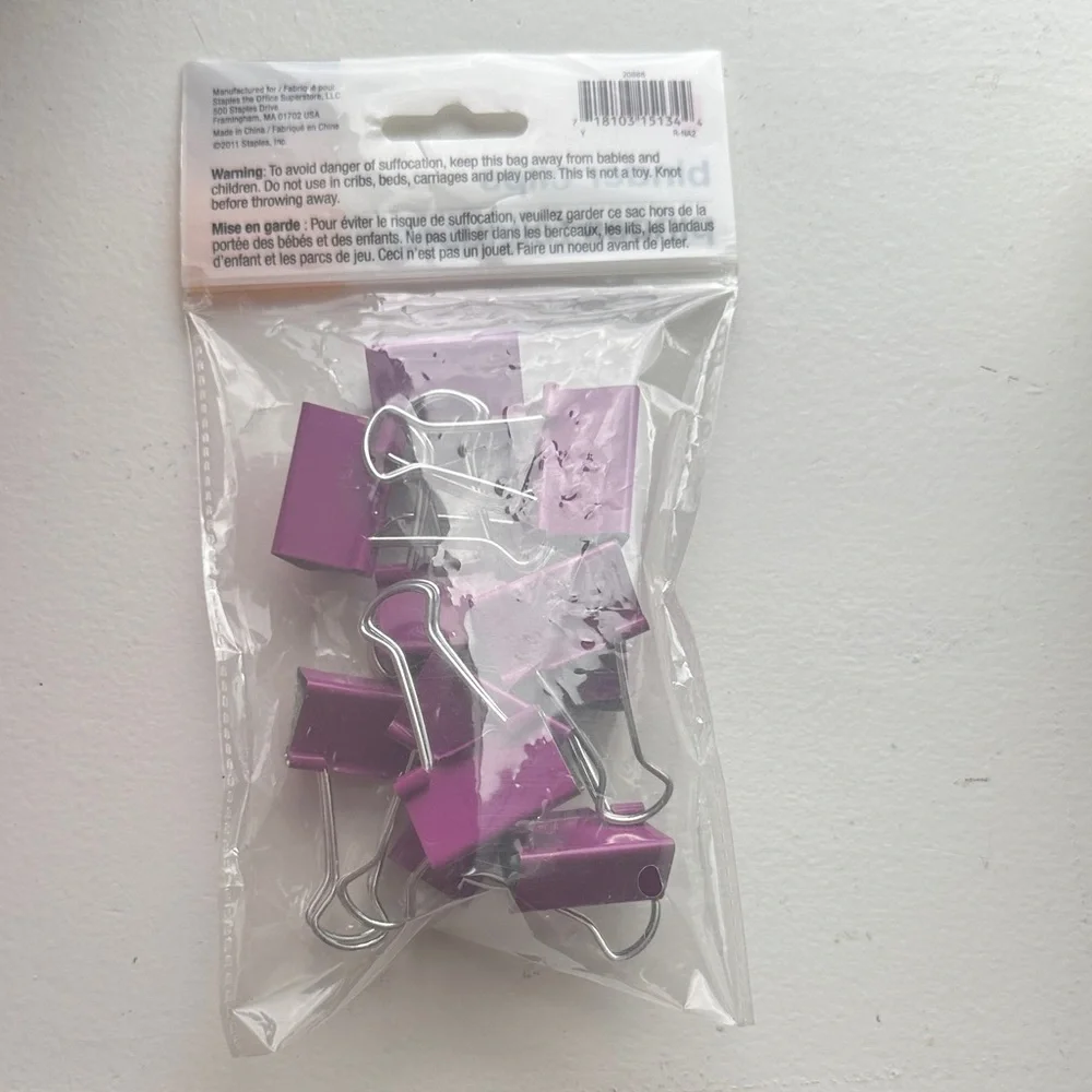 Staples 15 Medium Purple Binder Clips